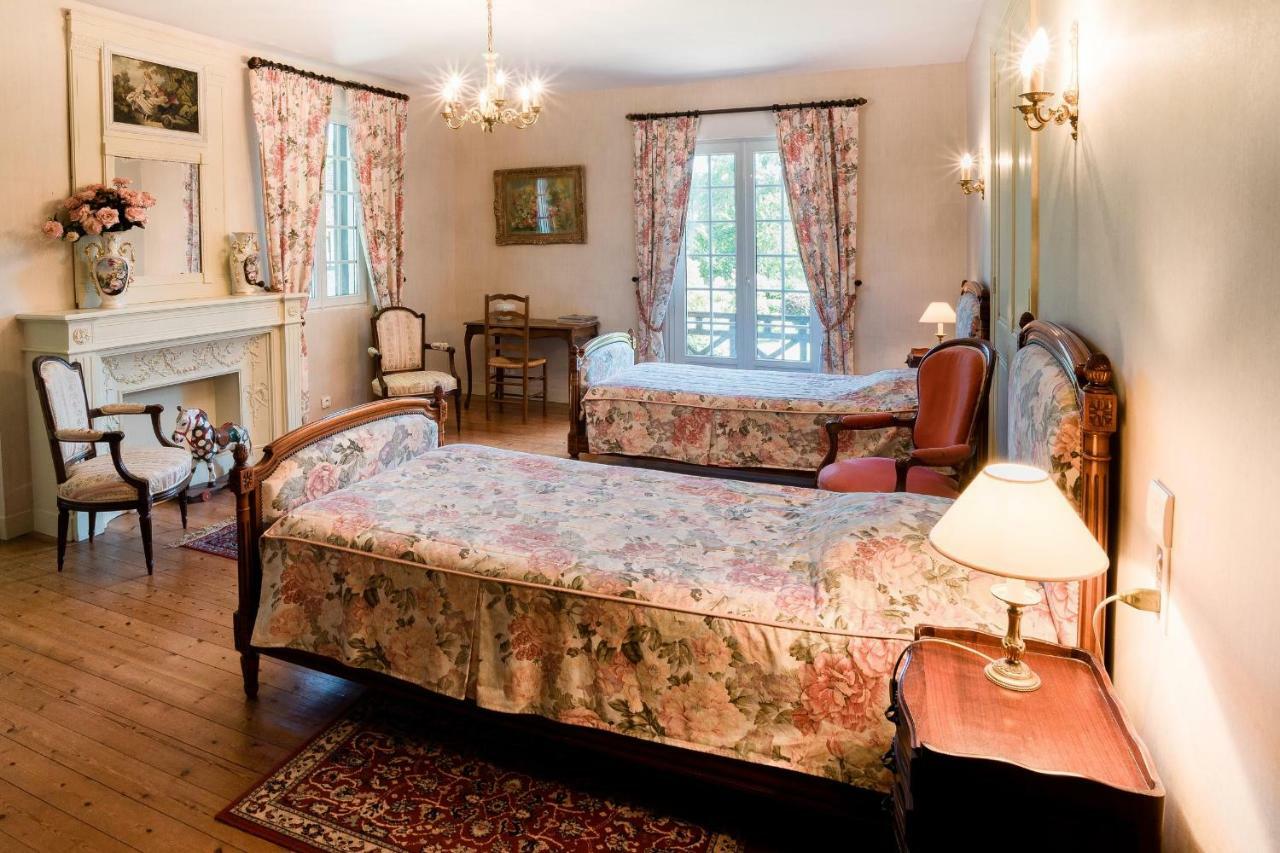 Bed and Breakfast Manoir De Sens Beuvron-en-Auge Exterior foto
